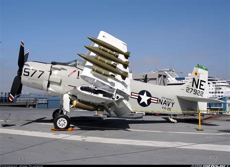 Douglas Ad 4w Skyraider Usa Navy Aviation Photo 2005395