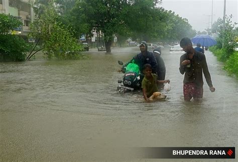 Gujarat Rains Highlights Army Joins Rescue Ops In Vadodara Death Toll