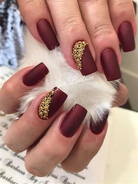 32 Modelos de unhas maravilhosas decoradas jóias