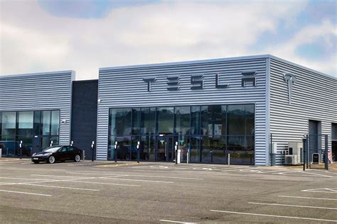 Tesla Opens Second Irish Store Car And Motoring News By Completecar Ie