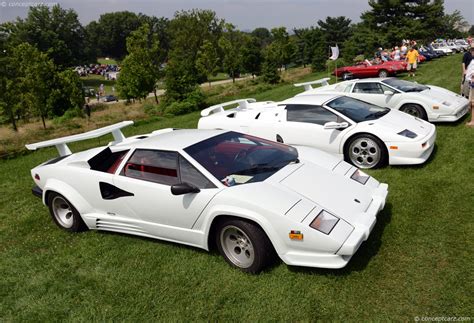 Lamborghini Countach Quattrovalvole