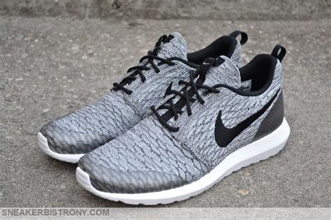 Sneaker Bistro Streetwear Served W Class Nike Roshe Nm Flyknit Se