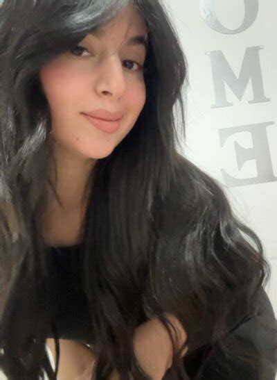 معرض صور Hot malak الجنسية الذي يحتوي على صور عارية Stripchat