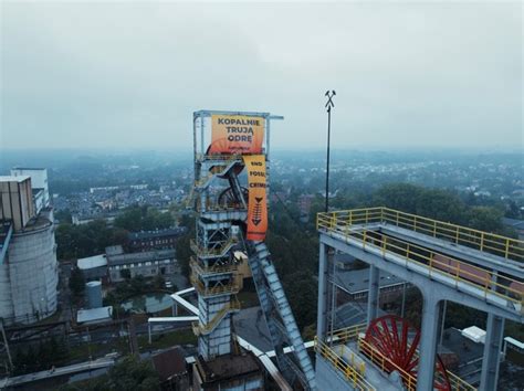 Protest Greenpeace na terenie kopalni w Rudzie Śląskiej Wstrzymano