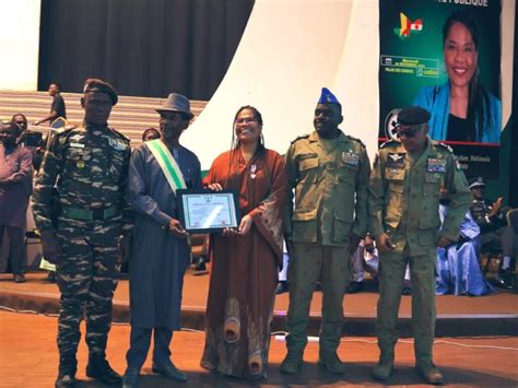 Nathalie Yamb Honor E Par Le Cnsp Au Niger