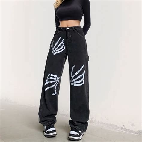 Sengtong High Street Vibe Style Bone Printed Jeans For Men And Women