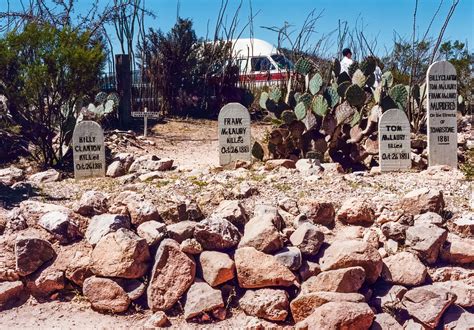 Billy Clanton Frank Mclaury Tom Mclaury Boot Hill The T Flickr