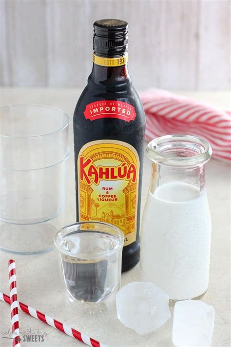 White Russian Recipe You Will Love Sipping On This Smooth And Creamy