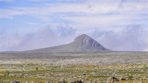wallpaper plain valley stones mountain pond landscape hd picture