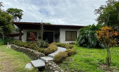 Venta Casa Con Amplia Zona Verde En Atenas Alajuela Costa Rica