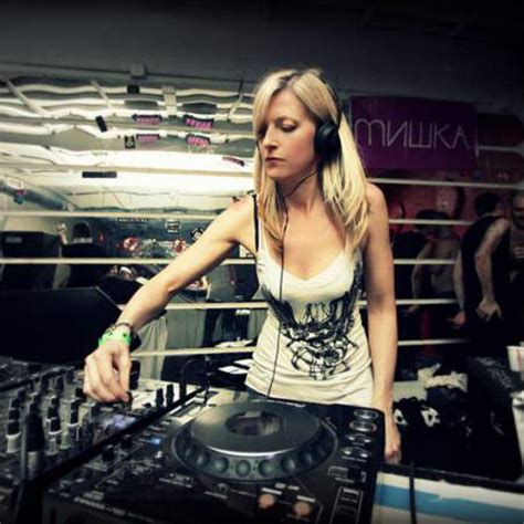 Mary Anne Hobbs Mym Mujeres Y M Sica