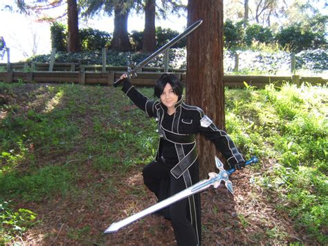 Kirito- Dual Wielding by Moogleborg on DeviantArt