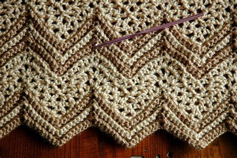 Ripple Beige Afghan Pattern By Bernat Design Studio Crochet Ripple