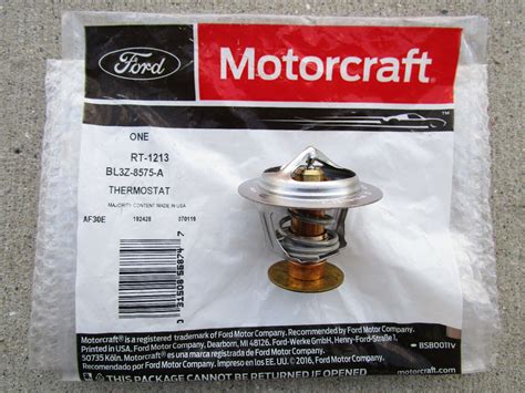 Ford Lincoln Bl Z A Motorcraft Rt Engine Coolant Thermostat