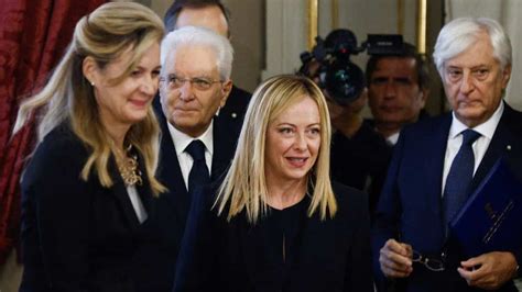 Giorgia Meloni Sworn In As Italy S First Woman Pm To Lead St Right