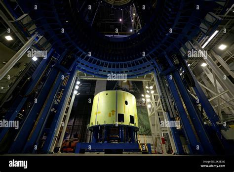 Technicians At Nasa’s Michoud Assembly Facility Prepare To Move The Engine Section Of Nasa’s