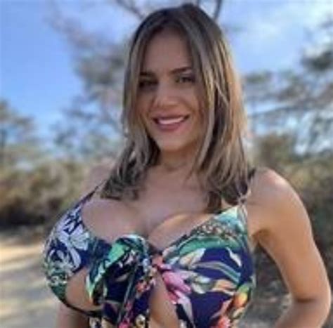 What S The Name Of This Huge Breasted Brunette Jazmyne Day NameThatPorn