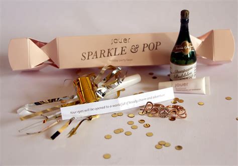 Sparkle And Pop Crackers From Jouer Limited Holiday Edition Crackers