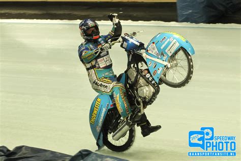 Rusland Wereld Kampioen Ijsspeedway Teams In Inzell Baansportfansite Nl