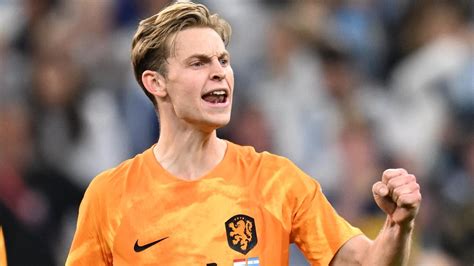 Manchester City Target Barca Midfielder Frenkie De Jong After Missing