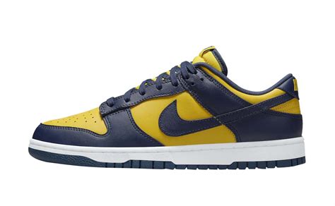 BUY Nike Dunk Low Michigan | Kixify Marketplace