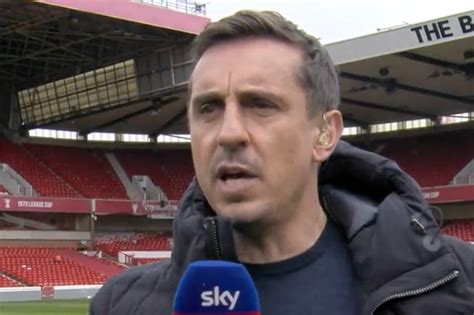 I Would Be Very Worried Gary Neville Shares Major Everton Concern