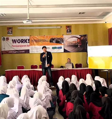 JFLS Expo Sosialisasikan Beasiswa Untuk Pelajar SMA Dan SMK Di Kota