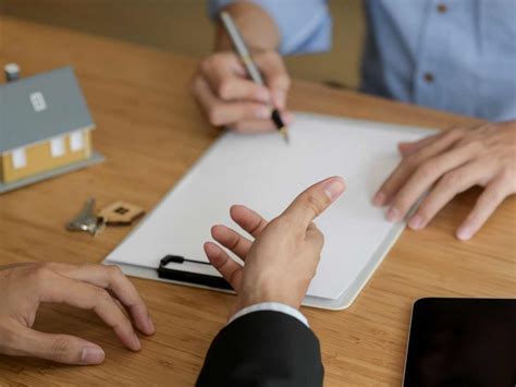 Top Reasons You Should Hire A Real Estate Attorney