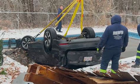 Apple Watch Credited With Saving Mans Life After His Car Winds Upside