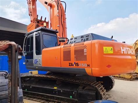 Hitachi ZX350 Tracked Excavator For Sale China Shanghai DX37282