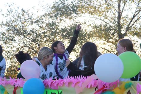 Homecoming Photo Booth 2024 Staley News