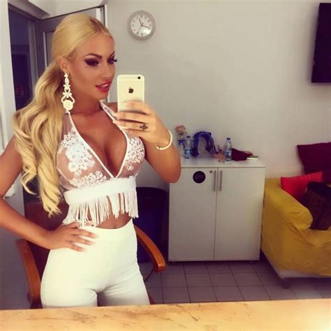 Fenomén Bimbo Barbie - 10 | Galerie: GALERIE: Fenomén Bimbo Barbie | TN.cz