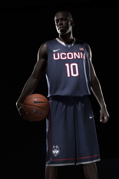 Uconn Updates Visual Identity And New Uniforms For Huskies Nike News