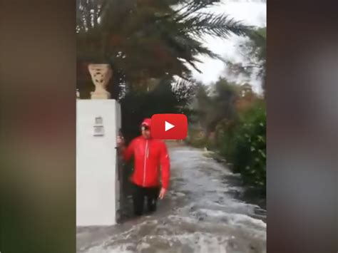 Meteo Cronaca Video SPAGNA tempesta Gloria il mare invade le città