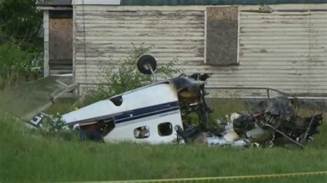 Small Plane Crashes In Detroit Heres What We Know