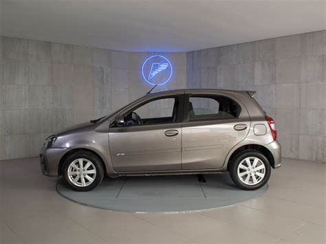 Toyota Etios X Plus Flex V P Aut Flex Portas Cambio