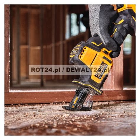 Pilarka Szablasta Sozo V Body Dcs N Dewalt