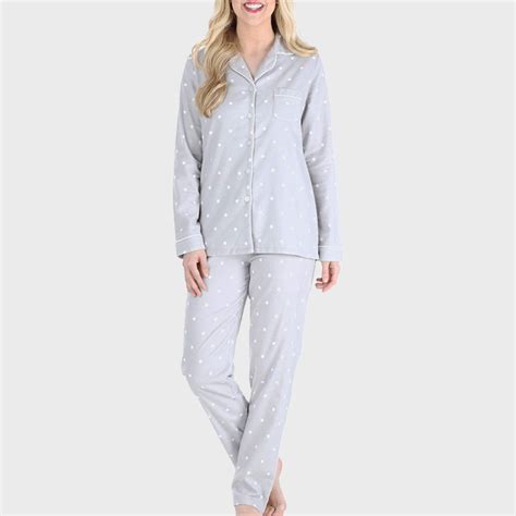 13 Best Womens Flannel Pajamas To Cozy Up In 2024