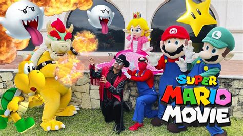 SUPER MARIO BROS La Película parodia Super Mario Bros en la VIDA