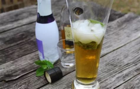 Refreshing And Effervescent Champagne Julep Recipe