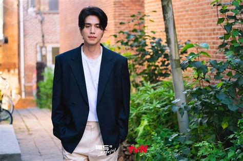 Pin By Relax On Amazing K Dramas In 2022 Lee Dong Wook Favorite