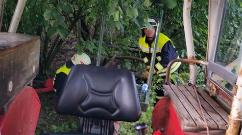 Bung Kameradschaft Der Freiwilligen Feuerwehr Rhens E V