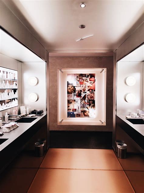 8 Most Instagrammable Spots in SoHo, NYC - Karya Schanilec Photography