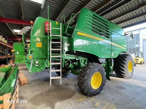 JOHN DEERE T 670i Kombajn do zboża JOHN DEERE T 670i 221 000 EUR