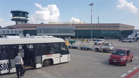 Aeropuerto De Bolonia Transporte Aeropuerto Hacia El Centro Bus