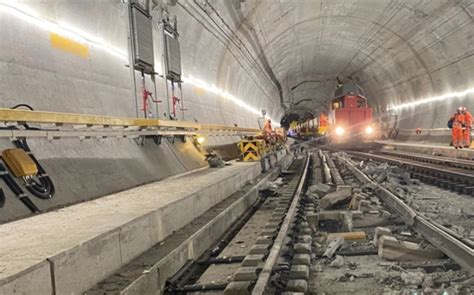 VZRUŠUJÚCE: Gotthardský pätný tunel sa po ročnej uzávierke opäť otvorí ...