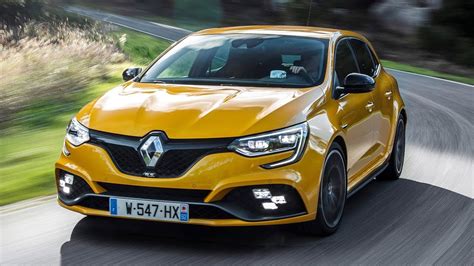 2019 Renault Megane R S Trophy Sirius Yellow Media Drive Portugal