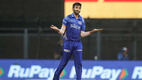 IPL 2023: Blow to Mumbai Indians as Jasprit Bumrah likely to miss tournament - myKhel