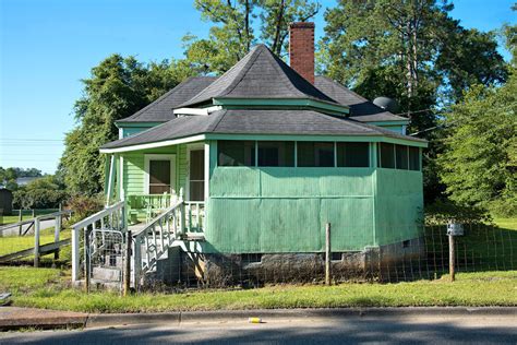 Folk Victorian Cottage Circa Thomasville Vanishing Georgia