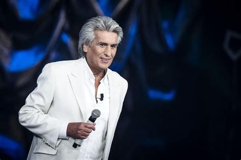 Mondo Della Musica In Lutto Morto Toto Cutugno Aveva Anni Il